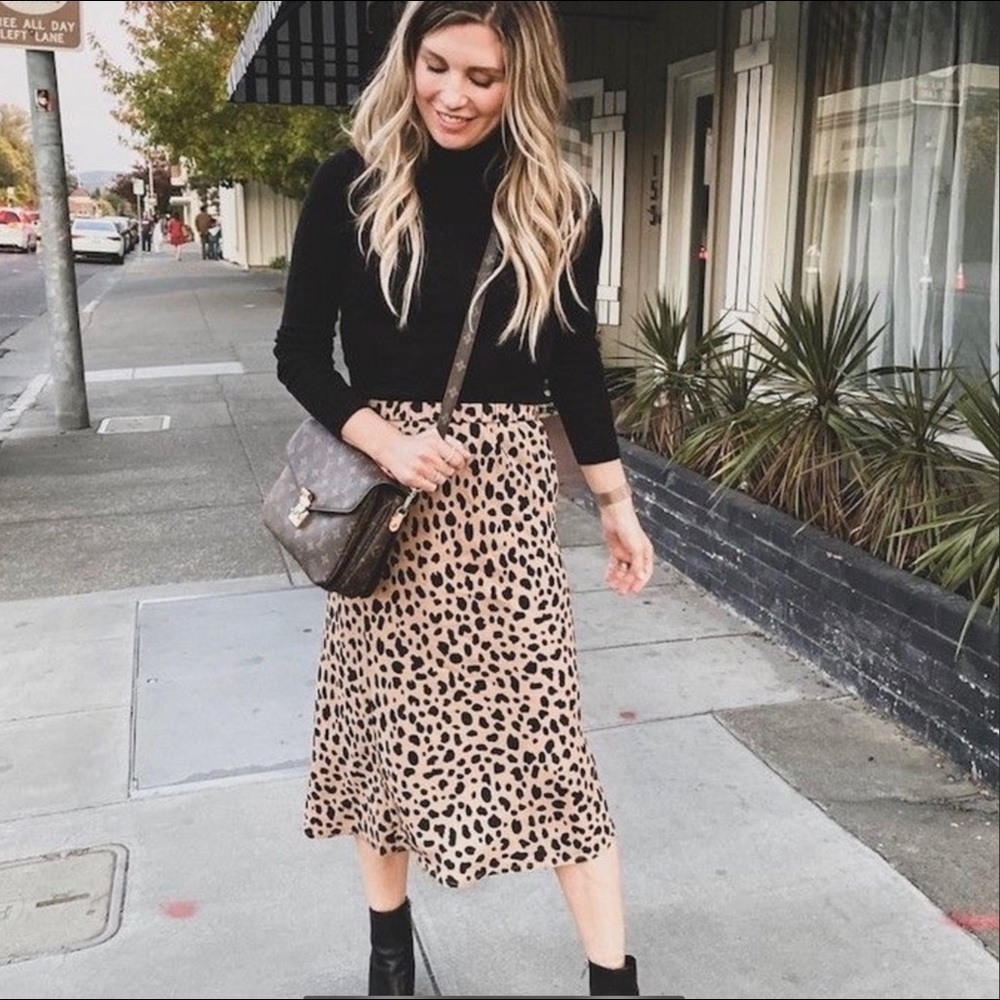 Leopard Print Midi Skirt